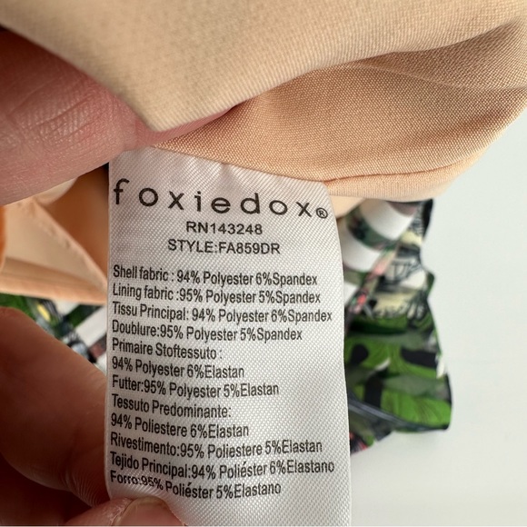 Foxiedox One Shoulder Dress Butterfly Black Floral Size 8 NEW - Picture 10 of 13